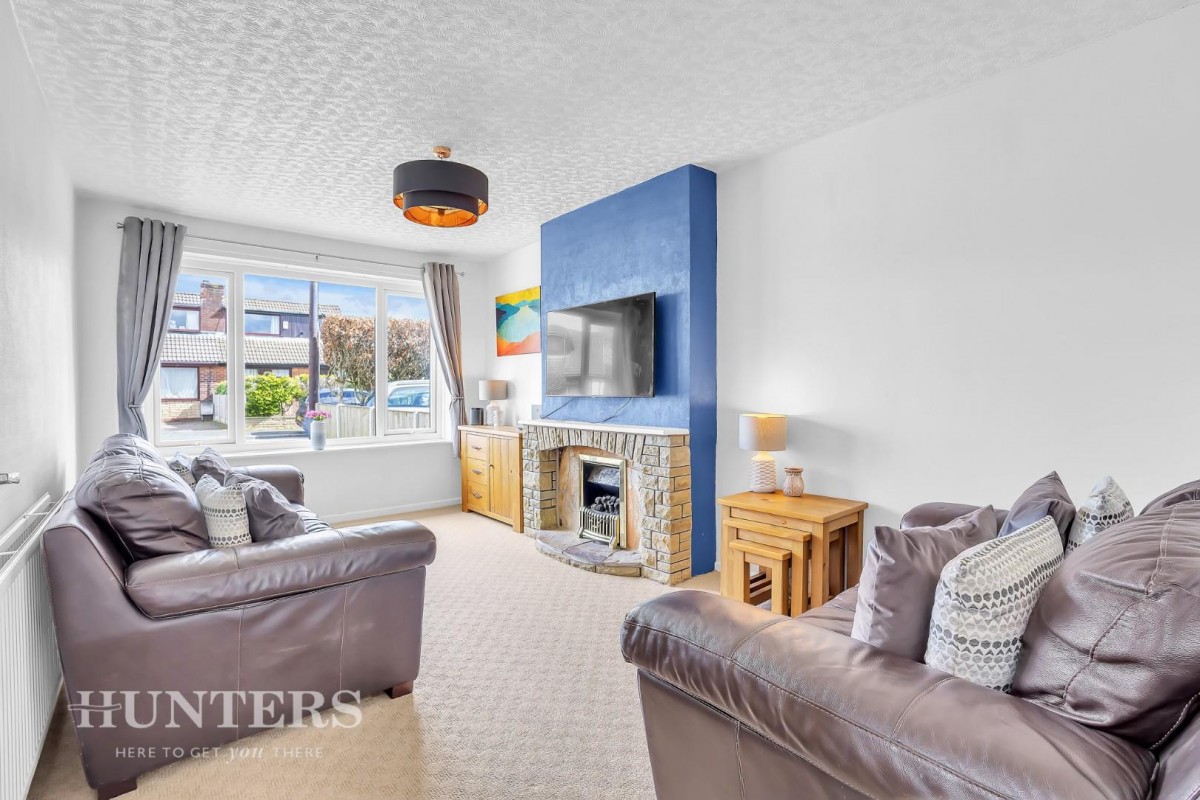 Smith Hill, Milnrow, OL16 3ER