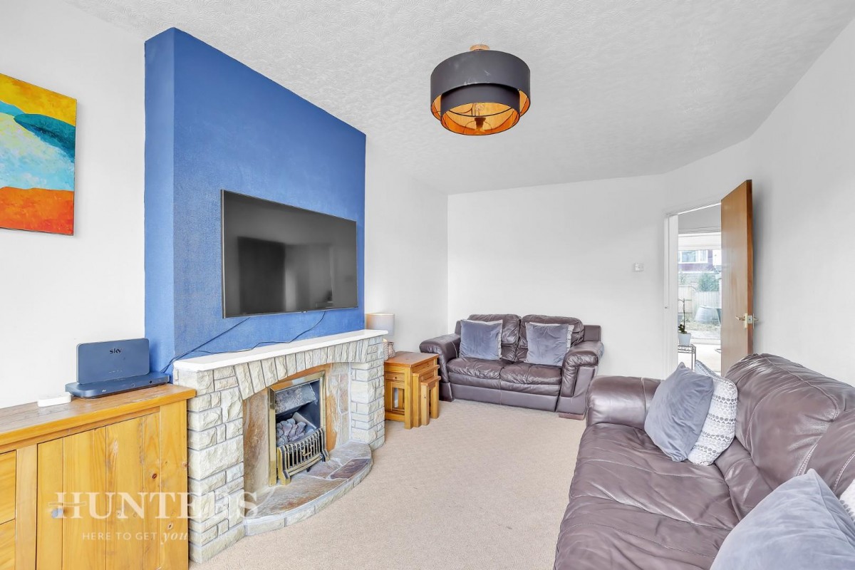 Smith Hill, Milnrow, OL16 3ER