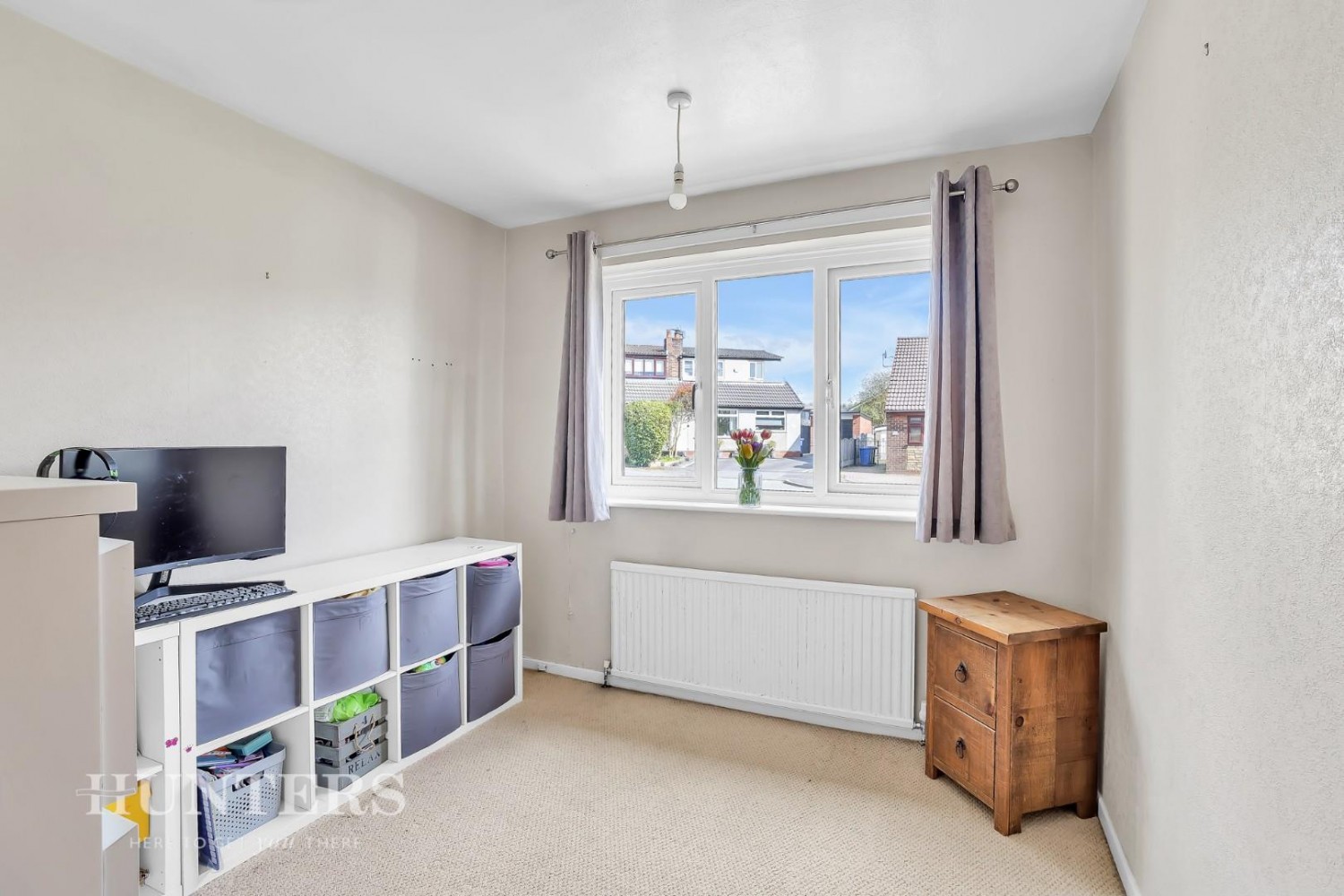 4 bedroom House for sale in Smith Hill, Milnrow, OL16 3ER