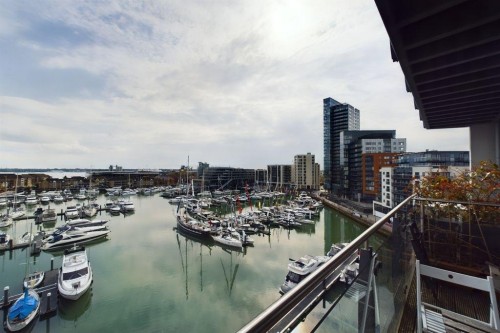 Sundowner, Channel Way, Southampton