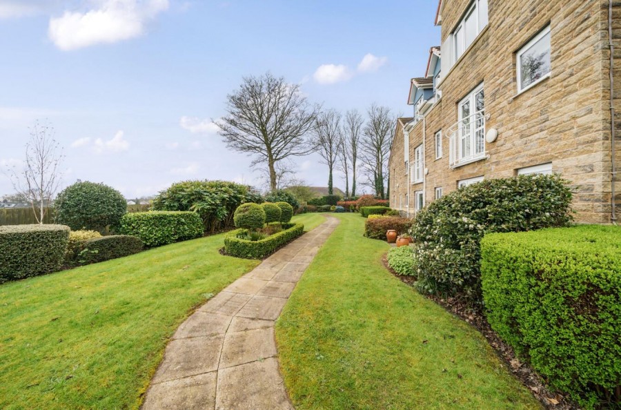 Stanhope Court, Horsforth LS18 Hunters Estate Agents & Letting Agents