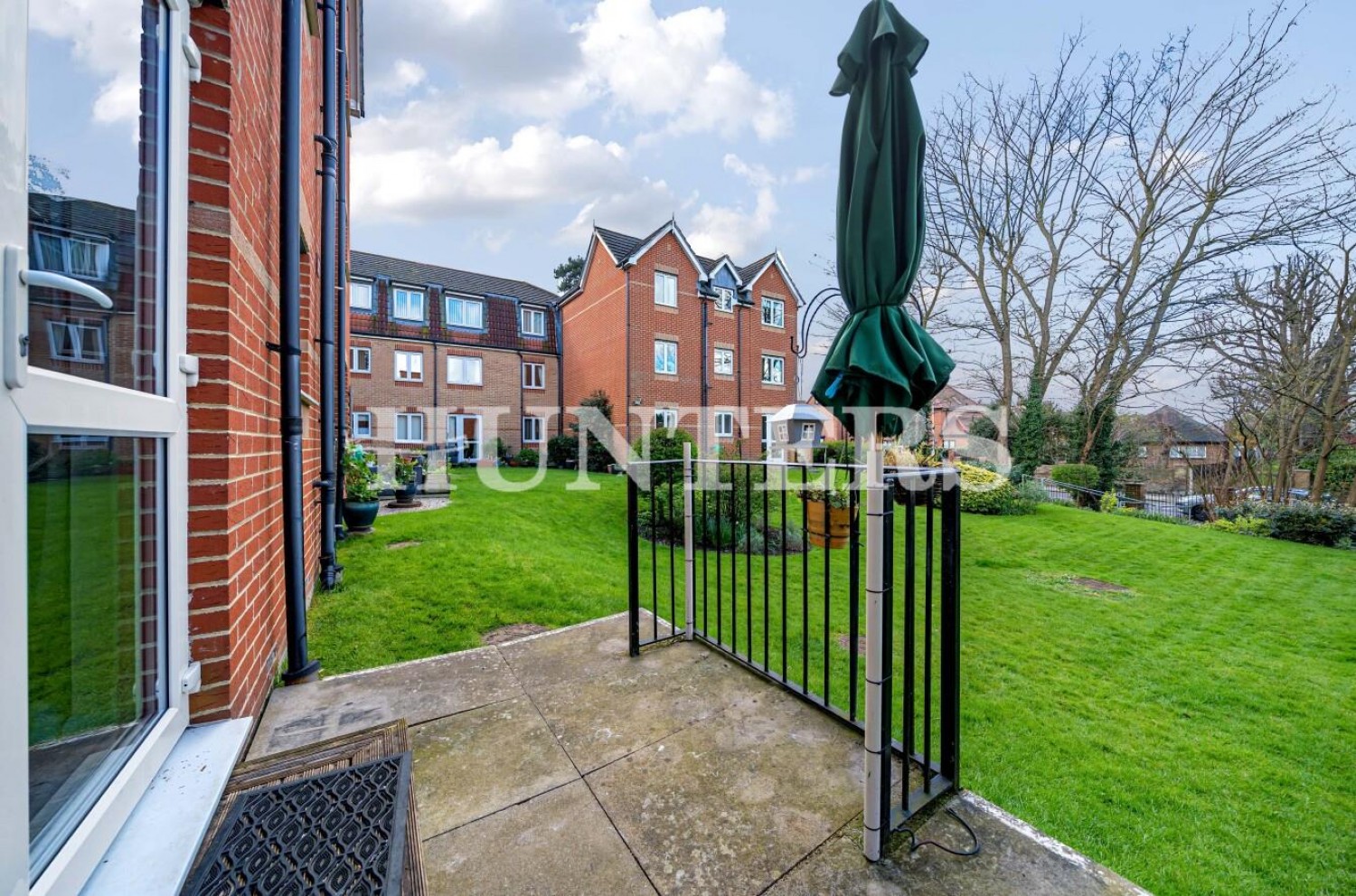 Mavis Grove, Hornchurch