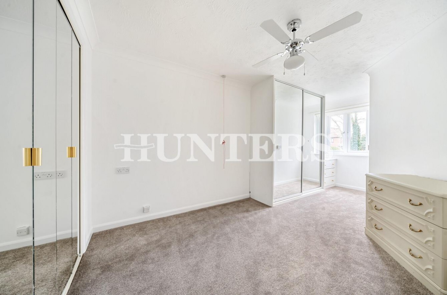 Mavis Grove, Hornchurch