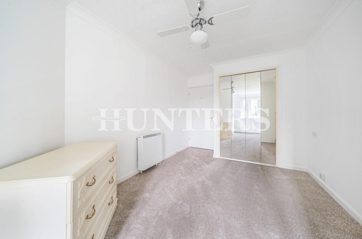 Mavis Grove, Hornchurch