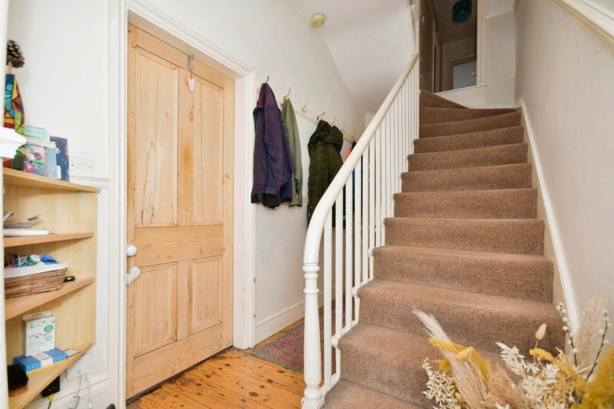 Gladstone Road, Saltergate, Chesterfield, S40 4TE