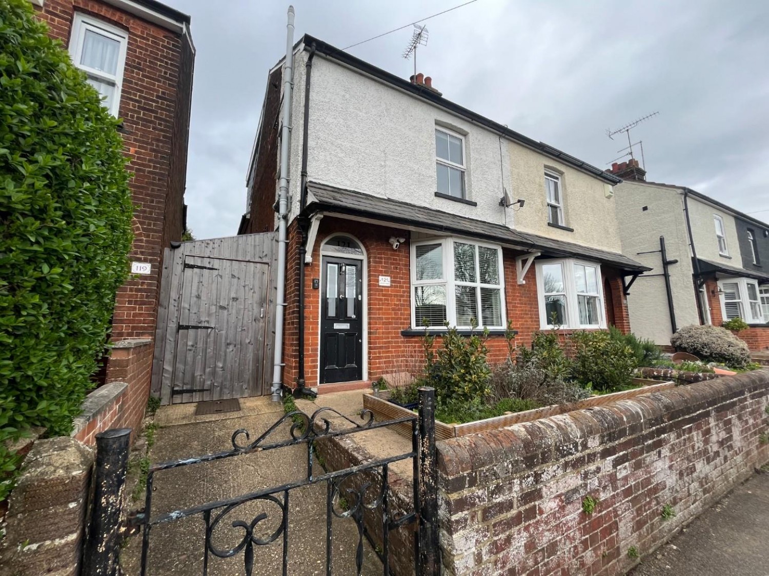 Walkern Road, Stevenage, SG1 3RE