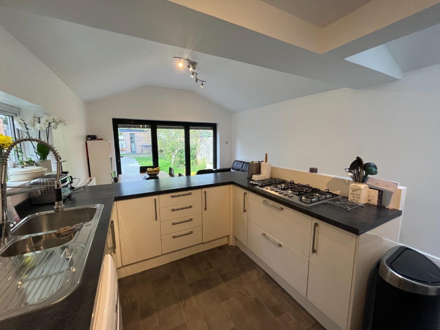 Walkern Road, Stevenage, SG1 3RE