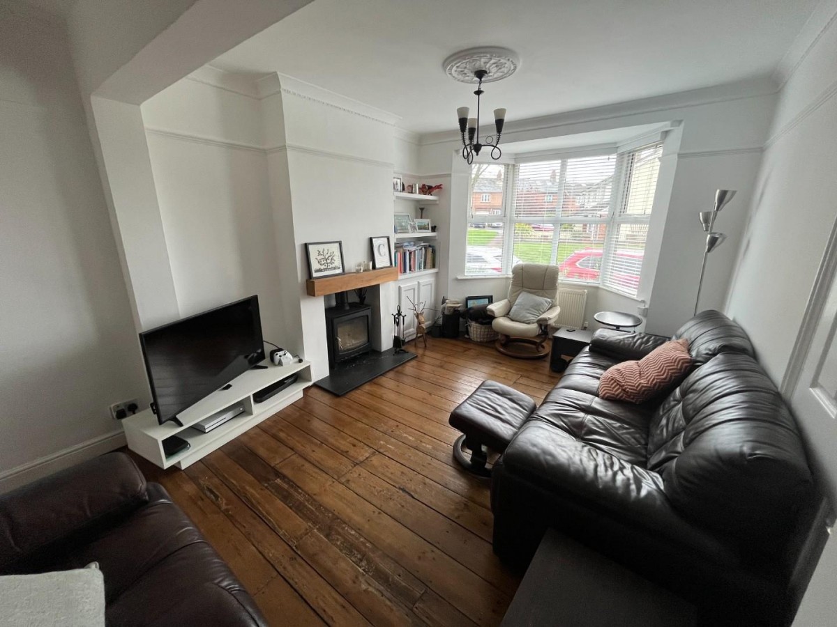 Walkern Road, Stevenage, SG1 3RE