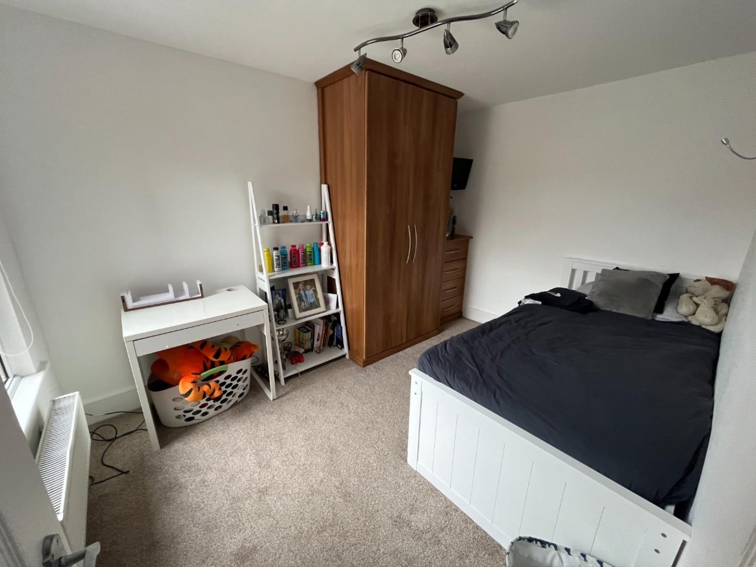 Walkern Road, Stevenage, SG1 3RE