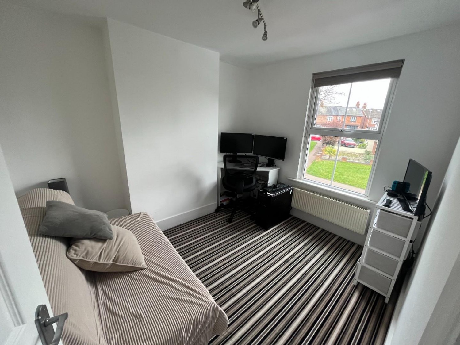 Walkern Road, Stevenage, SG1 3RE