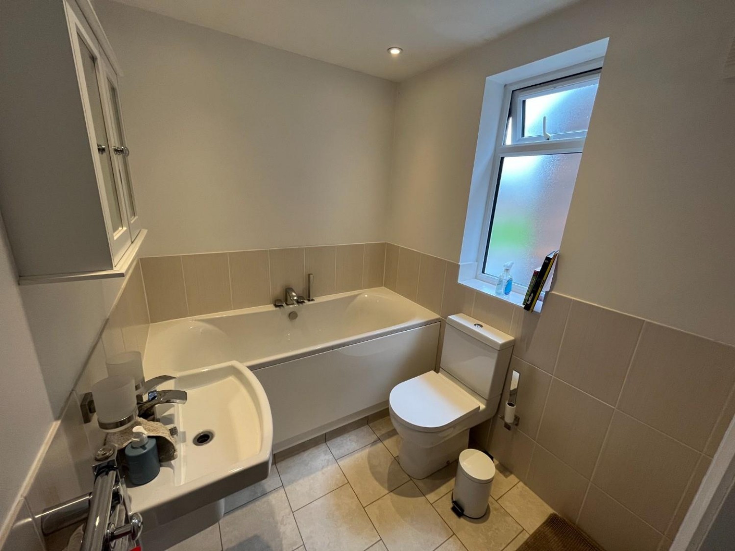 Walkern Road, Stevenage, SG1 3RE