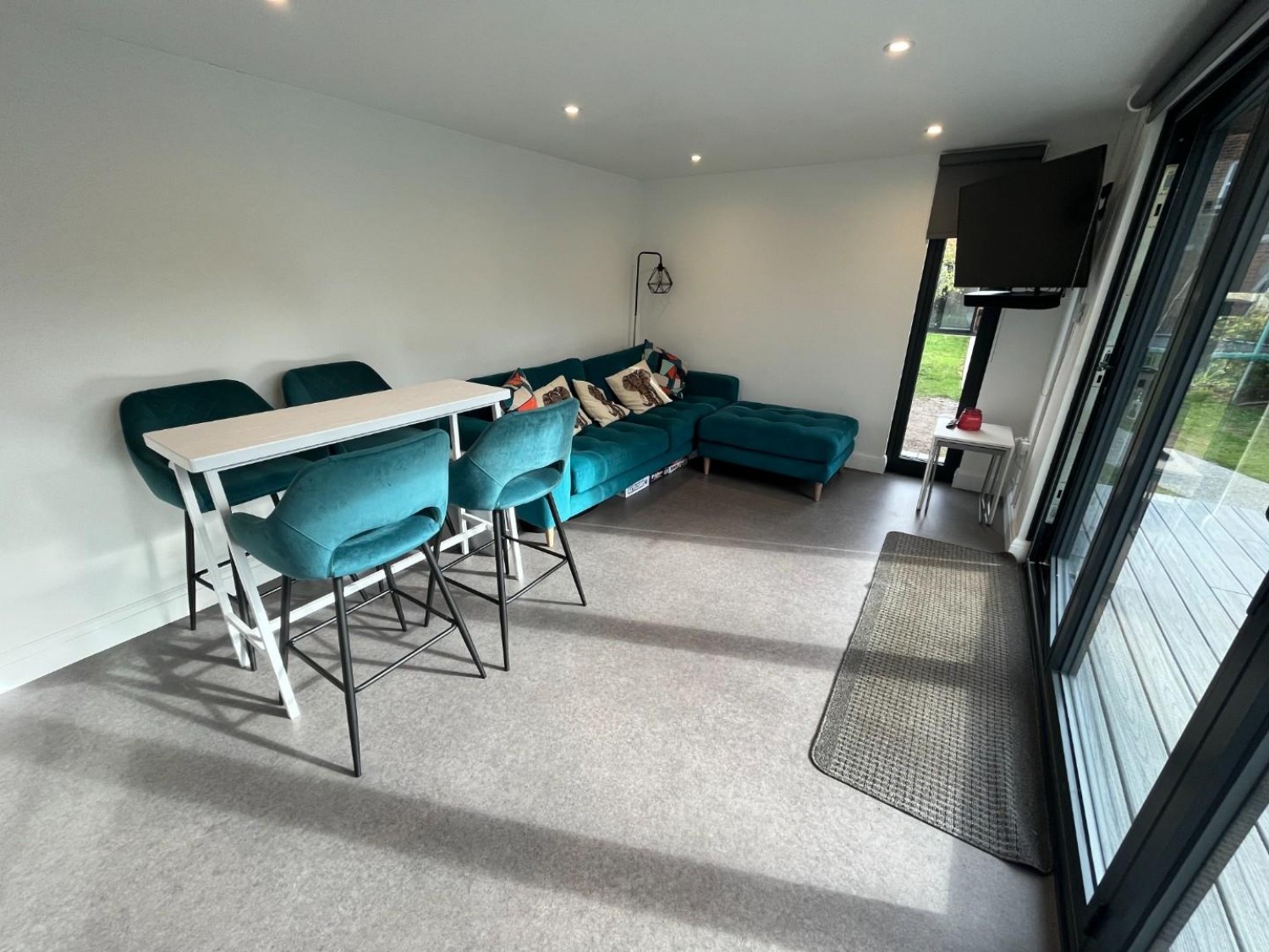 Walkern Road, Stevenage, SG1 3RE