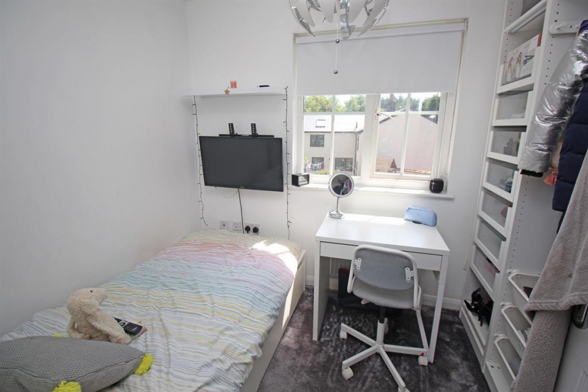 Tates Way, Stevenage, SG1 4WP
