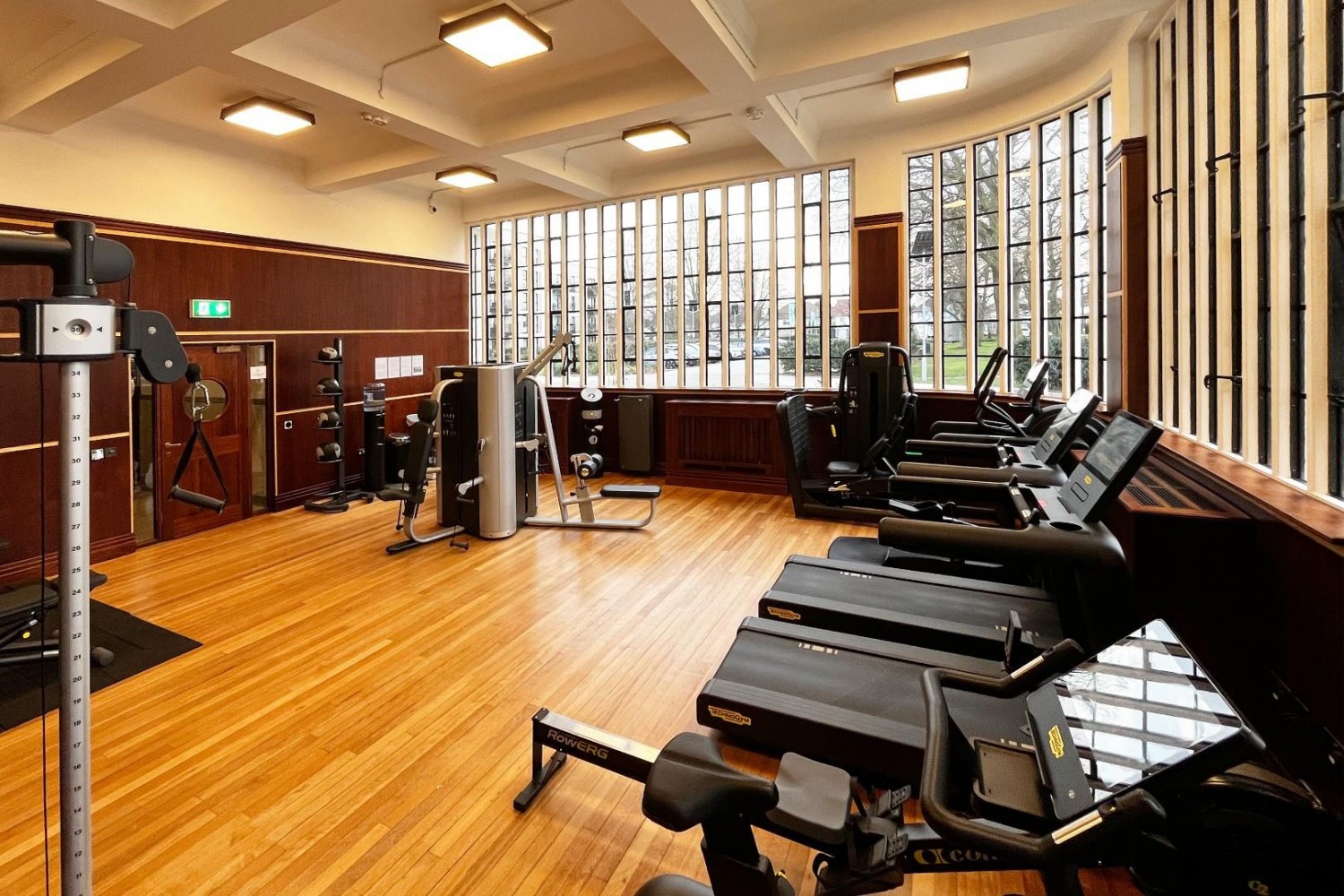 Laurina Apartments, 10 Carnation Gardens, Hayes, UB3 4FS