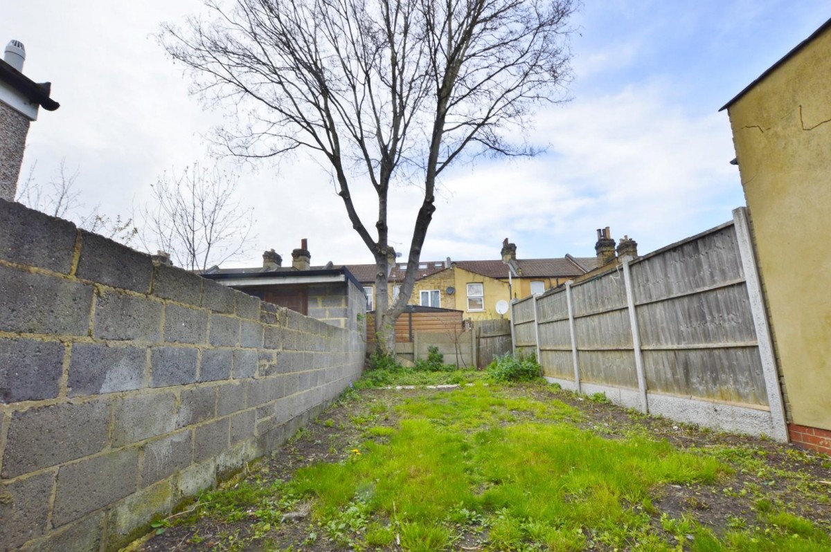 Bristol Road, Forest Gate