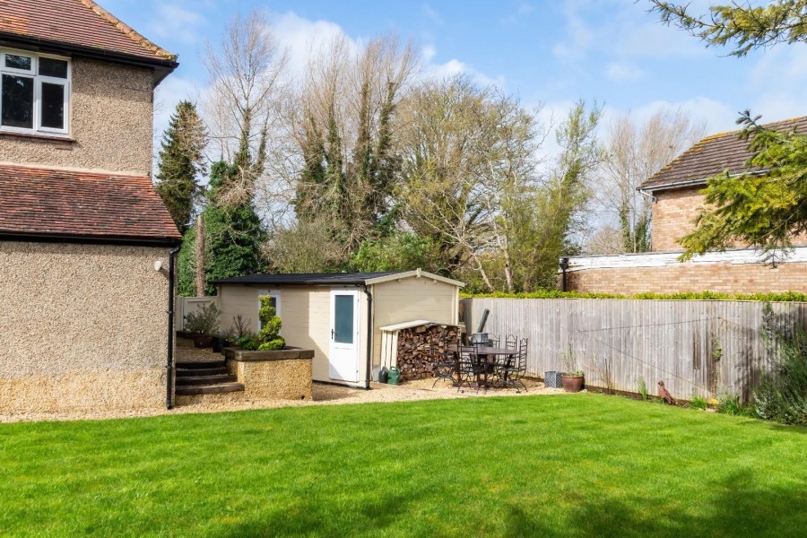 Tring Road, Wilstone Hunters Estate Agents & Letting Agents