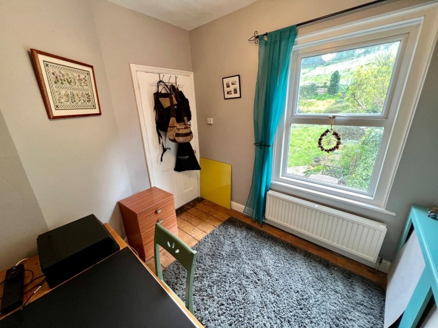 Garden Suburb, Dursley Hunters Estate Agents & Letting Agents