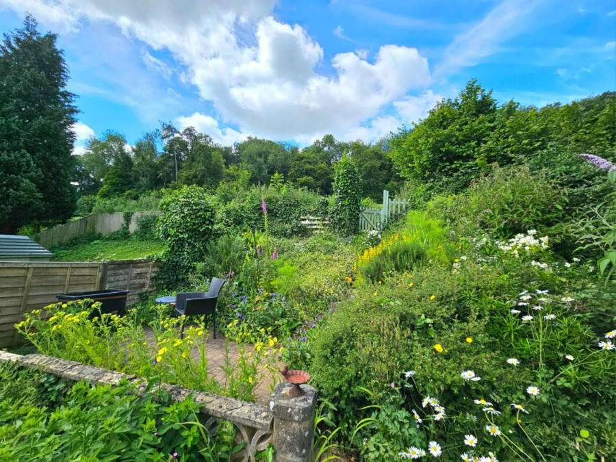 Garden Suburb, Dursley Hunters Estate Agents & Letting Agents