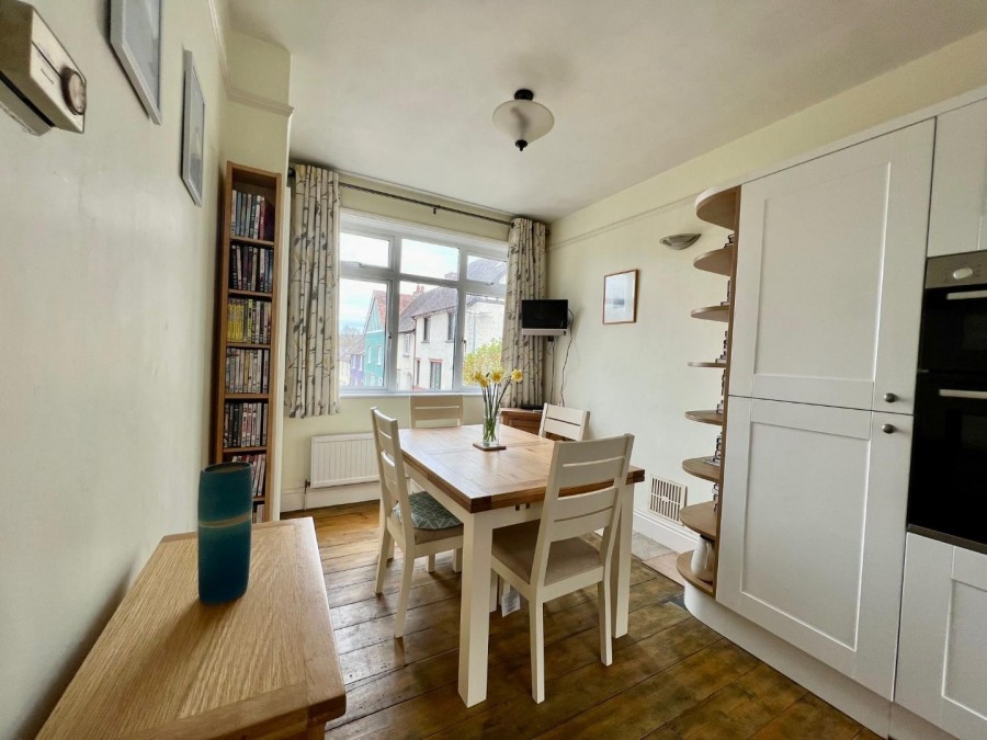 Garden Suburb, Dursley Hunters Estate Agents & Letting Agents