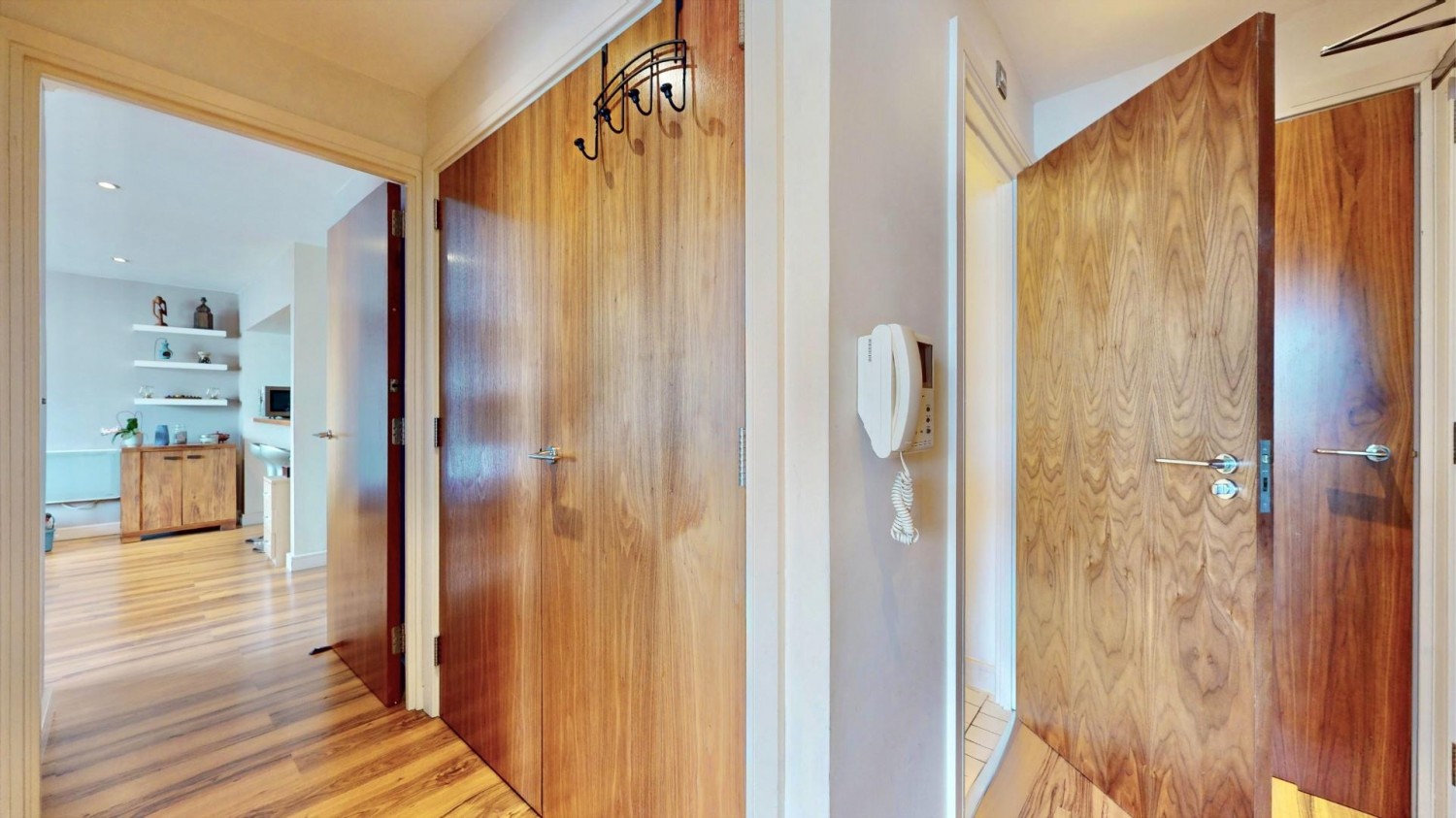 High Road, Chadwell Heath, Romford, RM6 6PN