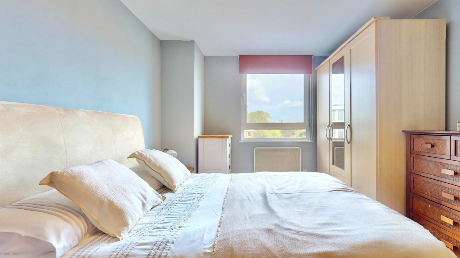 High Road, Chadwell Heath, Romford, RM6 6PN