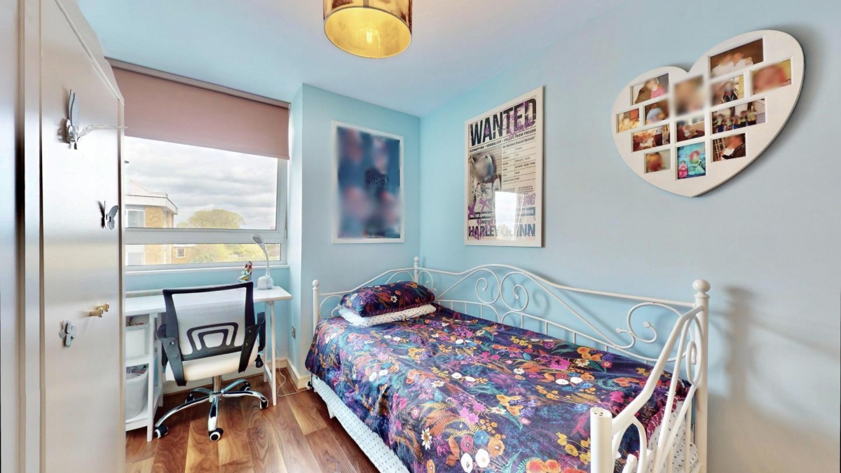 High Road, Chadwell Heath, Romford, RM6 6PN