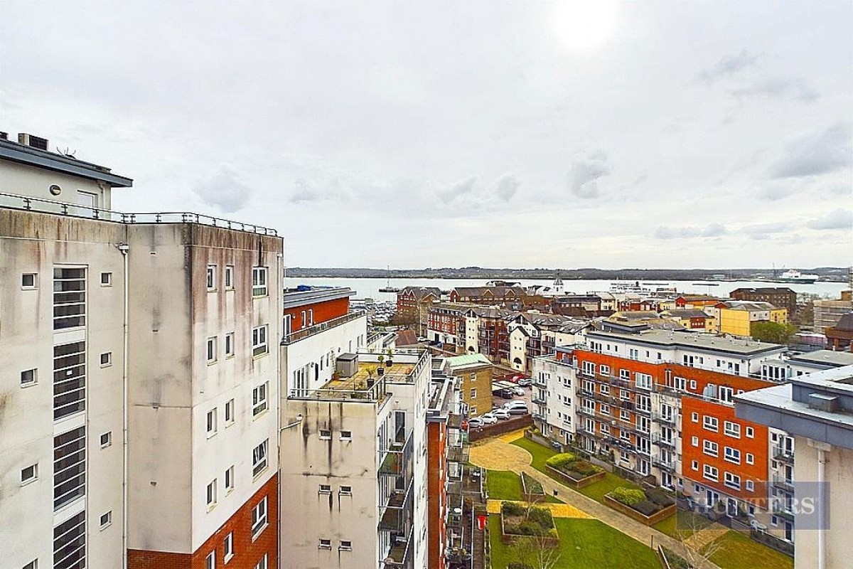 Oceana Boulevard, Southampton