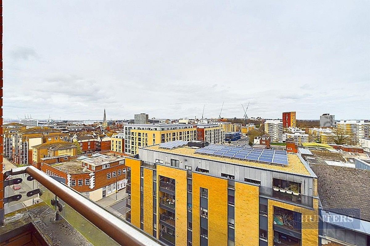 Oceana Boulevard, Southampton