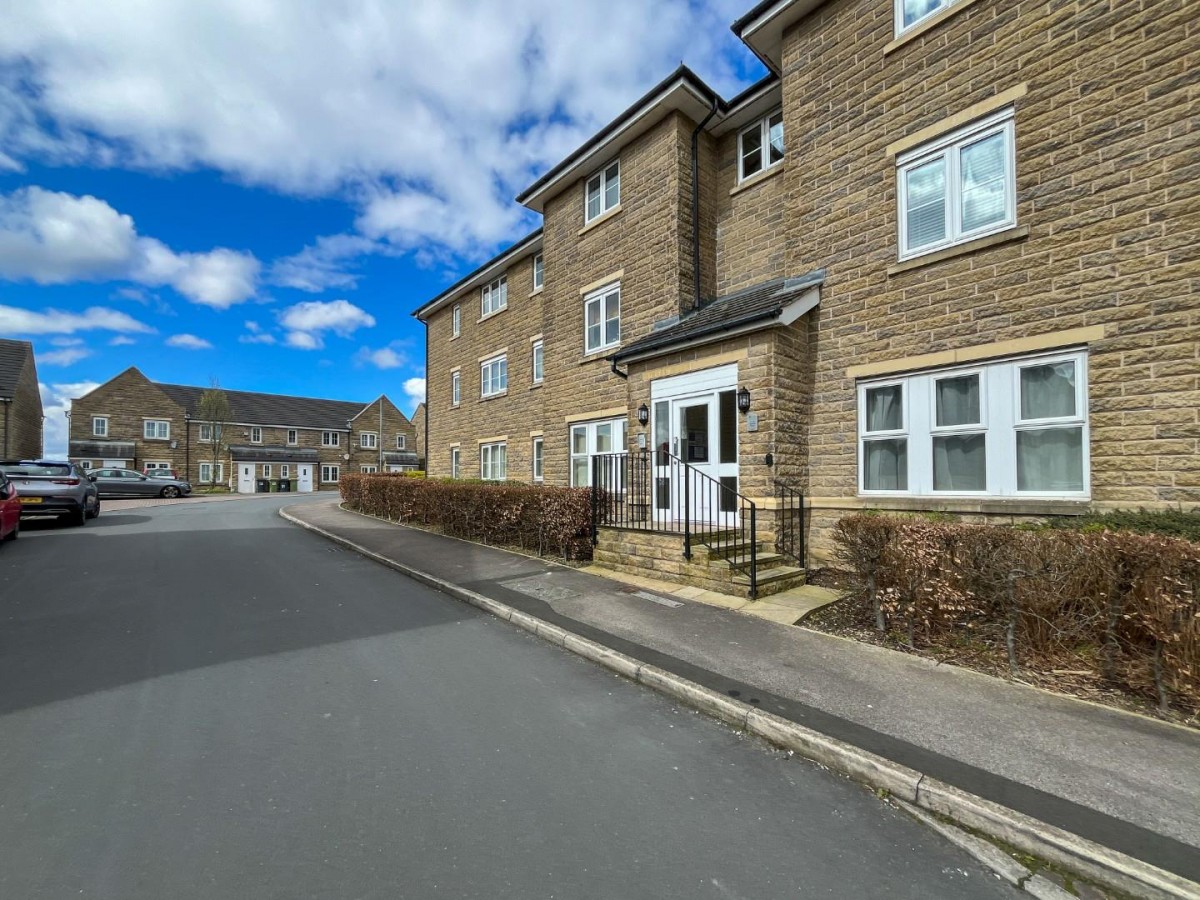 Highfield Chase, Dewsbury