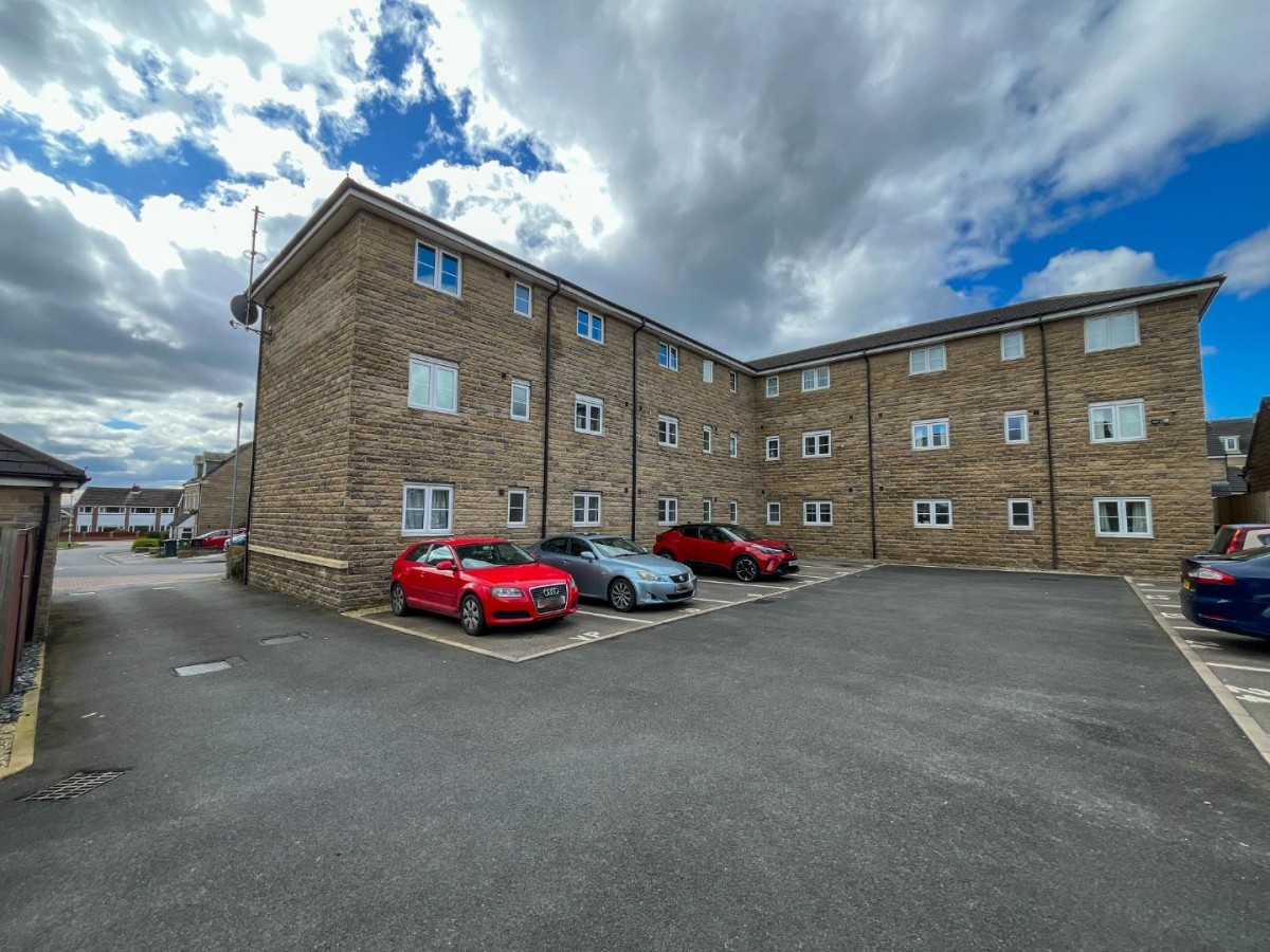 Highfield Chase, Dewsbury