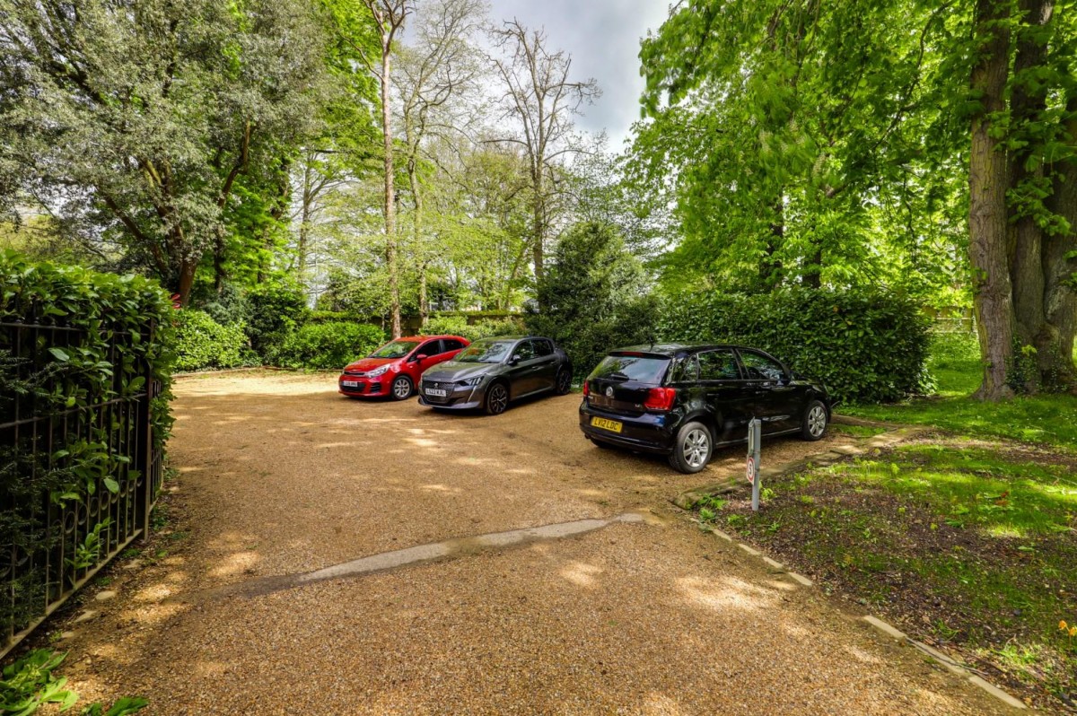 St. Francis Close, Buntingford