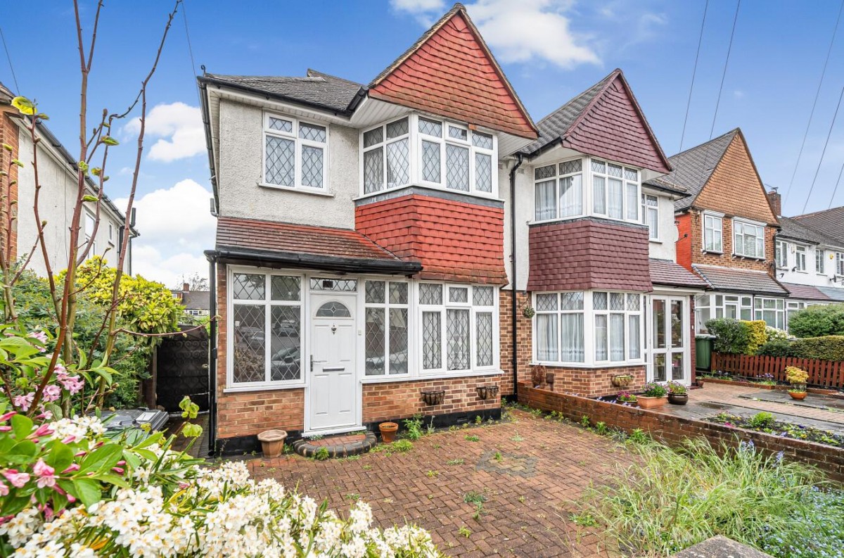 Carstairs Road, London, SE6 2SL