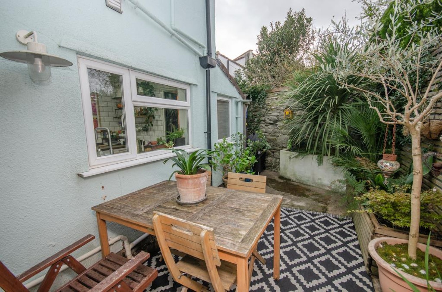 Belmont Street, Easton, Bristol, BS5 0NQ