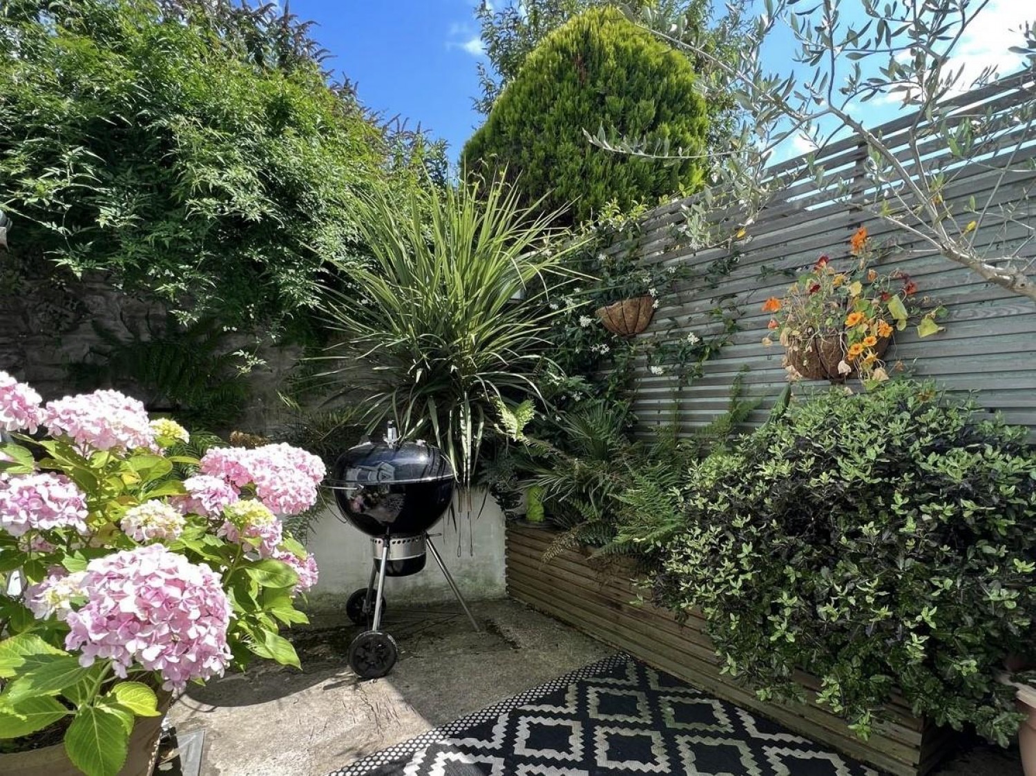 Belmont Street, Easton, Bristol, BS5 0NQ