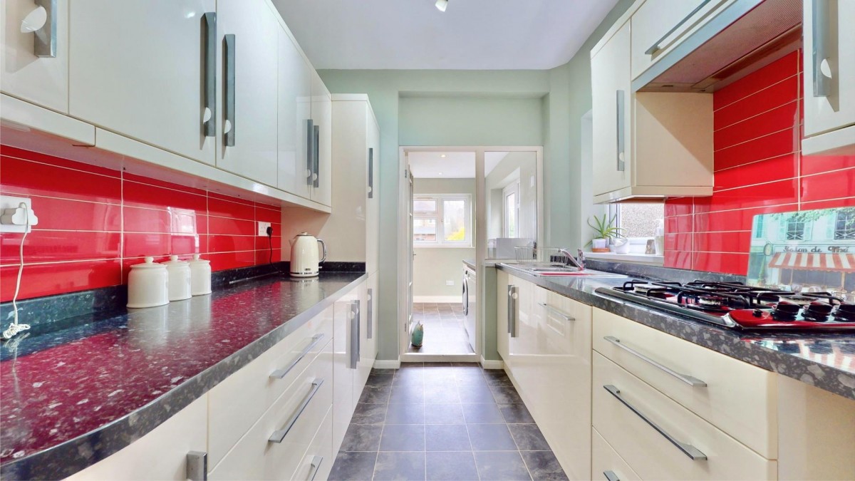 Mannin Road, Chadwell Heath, RM6