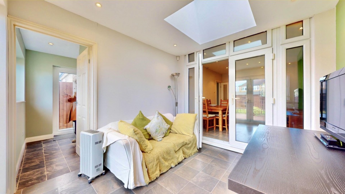 Mannin Road, Chadwell Heath, RM6