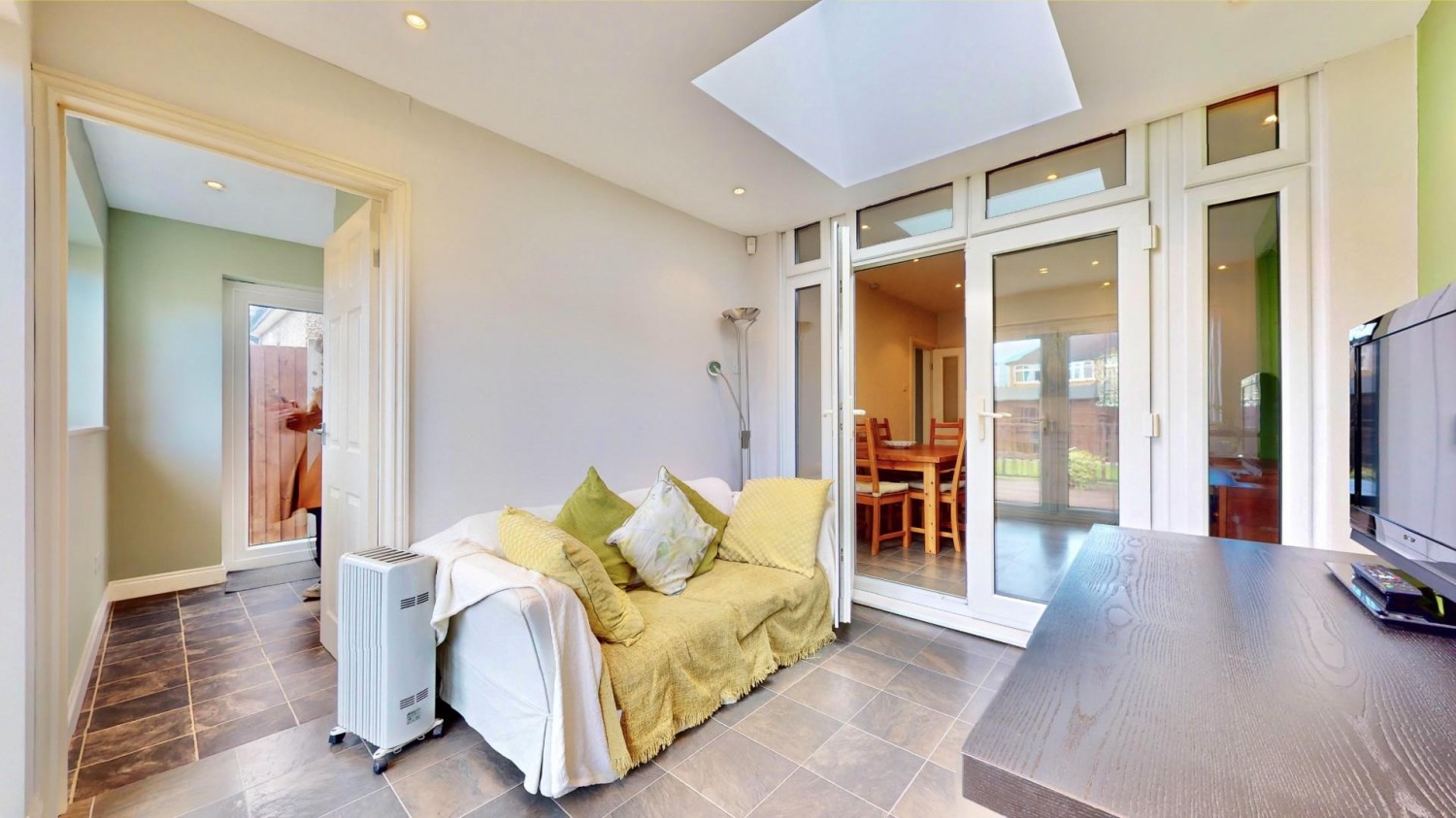 Mannin Road, Chadwell Heath, RM6