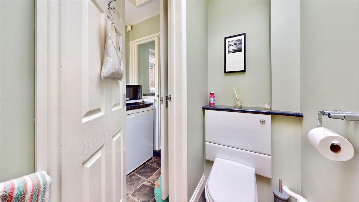 Mannin Road, Chadwell Heath, RM6