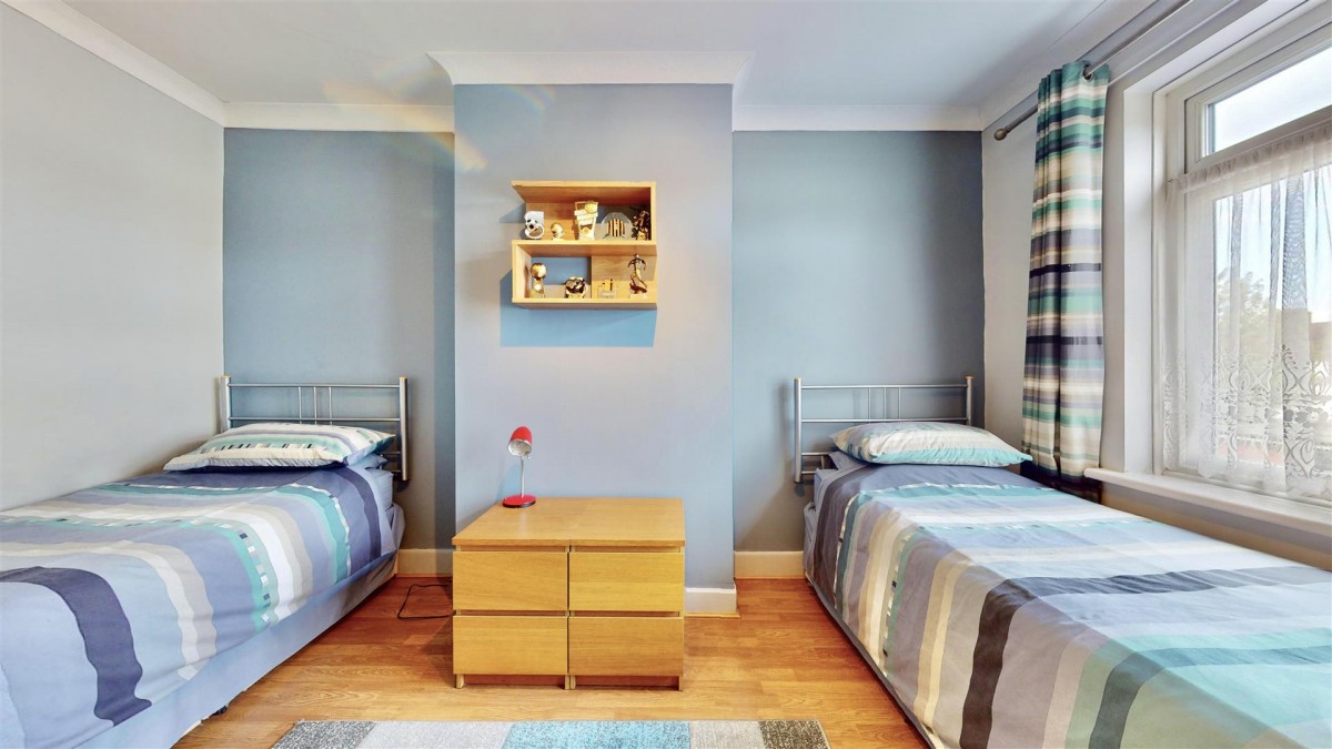 Mannin Road, Chadwell Heath, RM6