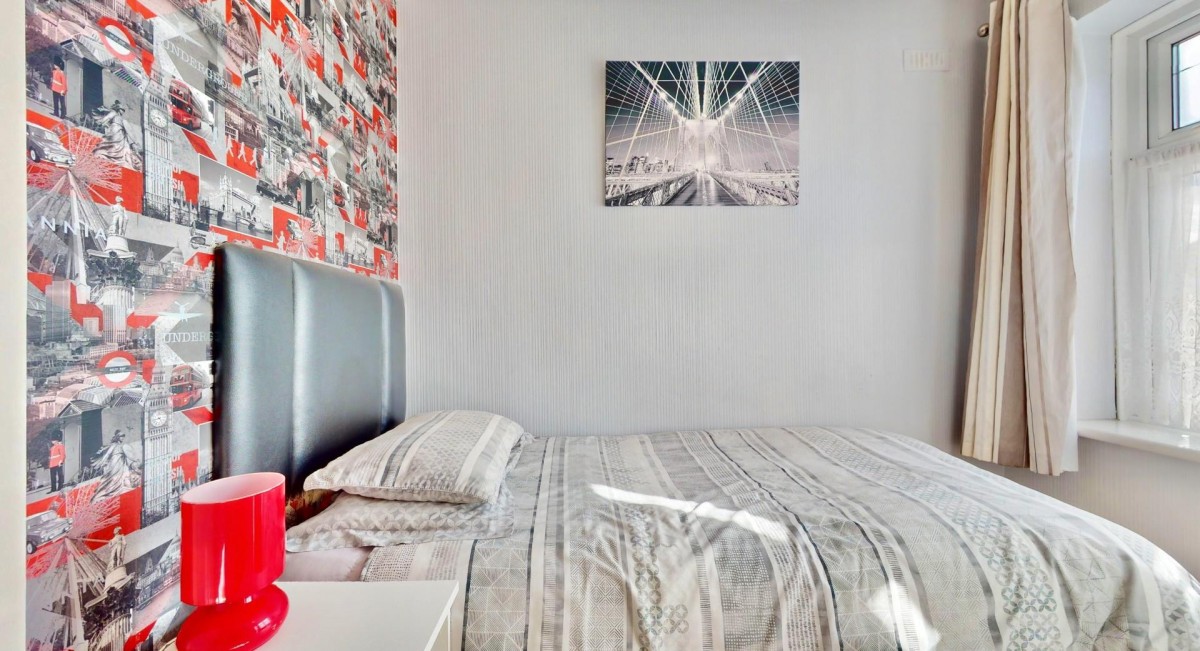 Mannin Road, Chadwell Heath, RM6