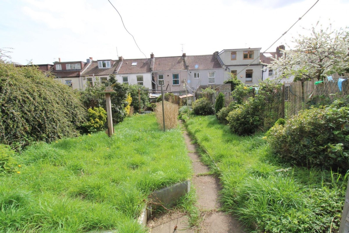 Narroways Road, St Werburghs, Bristol BS2 9XB