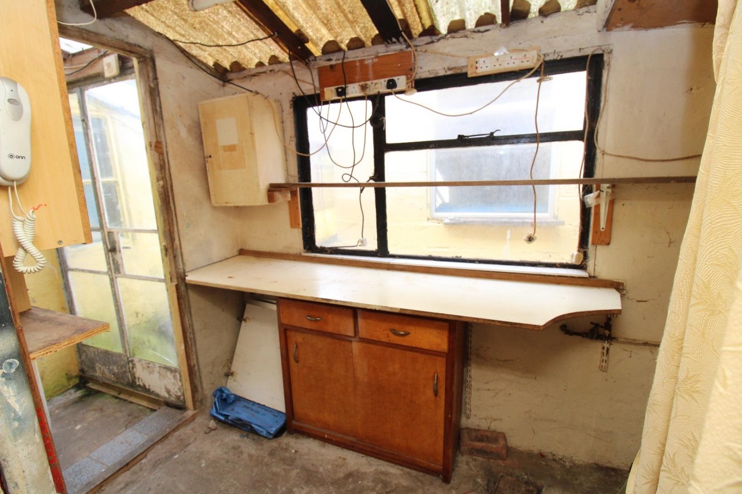 Narroways Road, St Werburghs, Bristol BS2 9XB