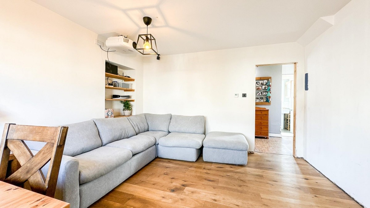Marksbury Road, Bedminster, Bristol, BS3 5JY