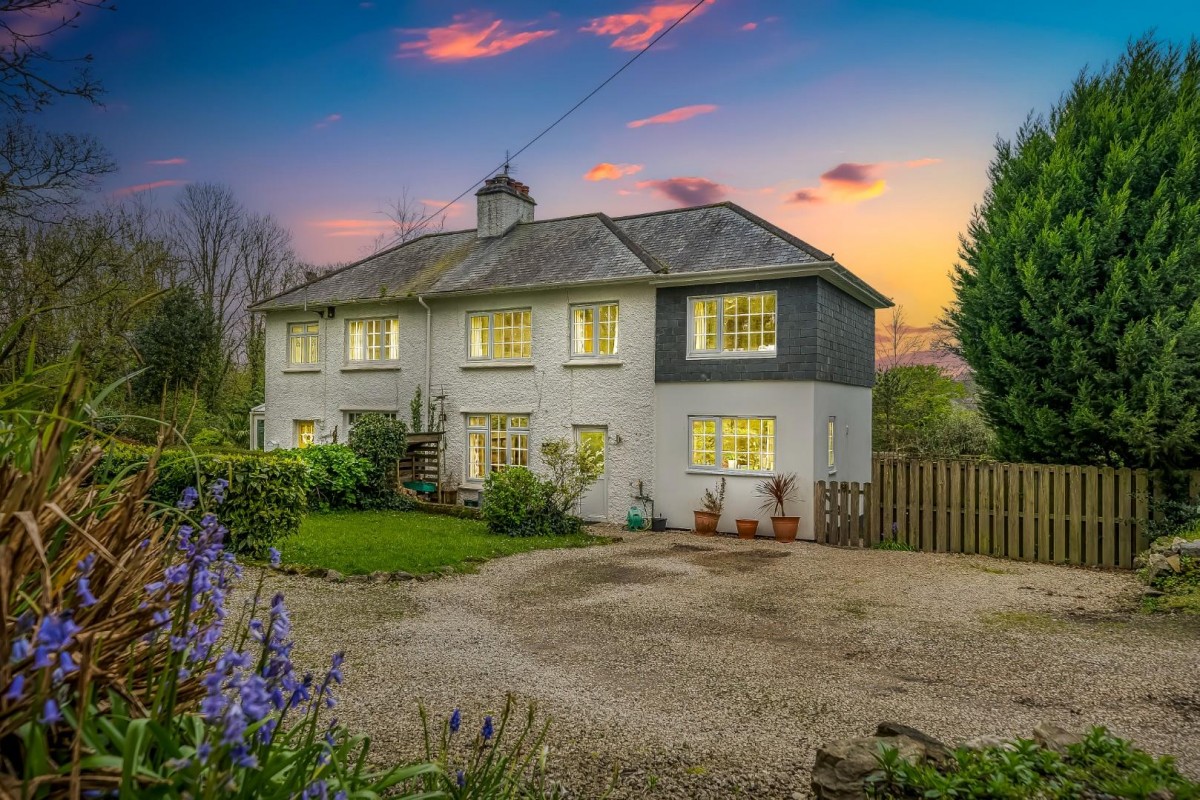 Tregembo Hill, Relubbus