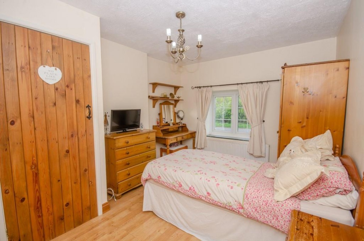 Woodbine Cottage, Shortwood Hill, Shortwood, Bristol, BS16 9PF