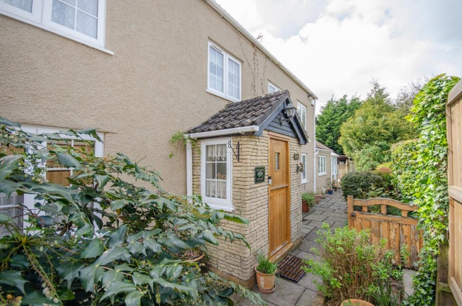 Woodbine Cottage, Shortwood Hill, Shortwood, Bristol, BS16 9PF