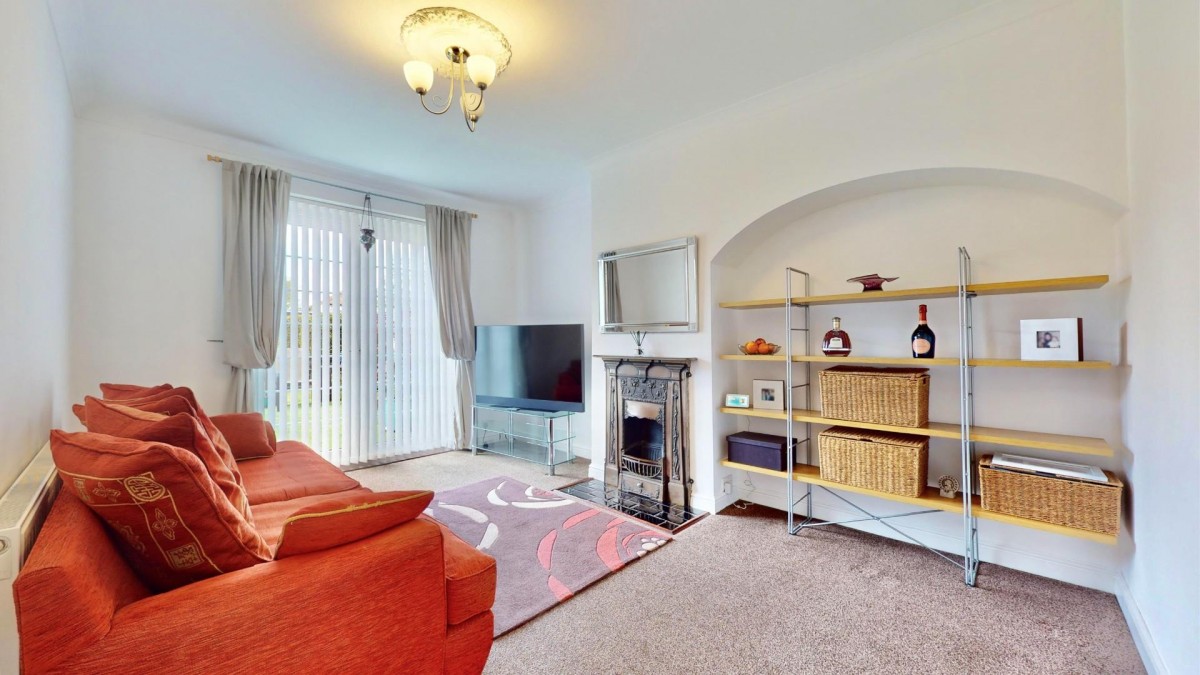 Valence Avenue, Dagenham, RM8