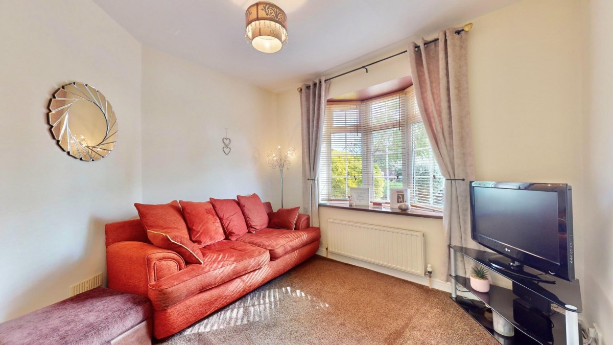 Valence Avenue, Dagenham, RM8