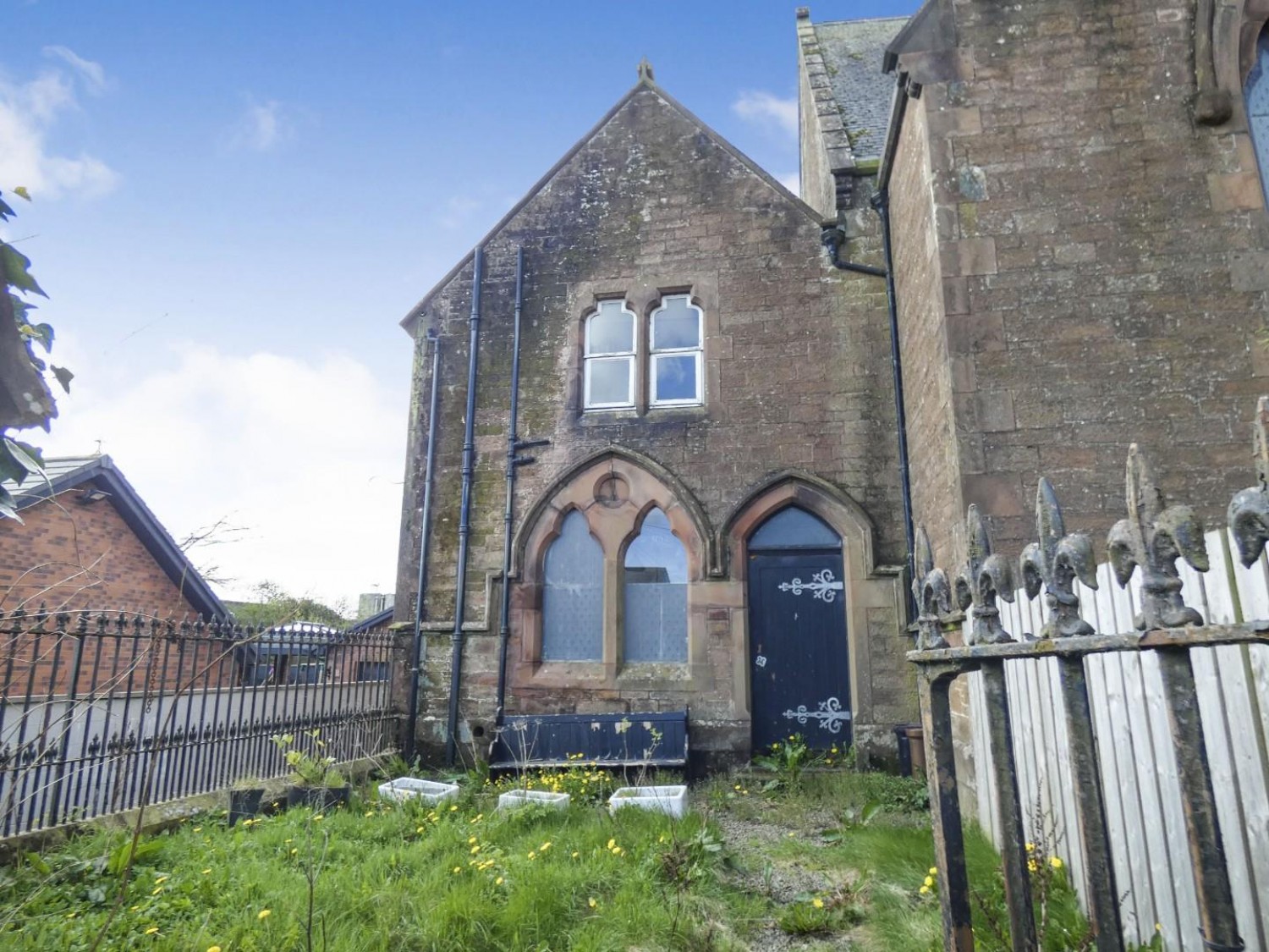 Hoddom Church & Caretakers Cottage, Main Road, Ecclefechan, DG11