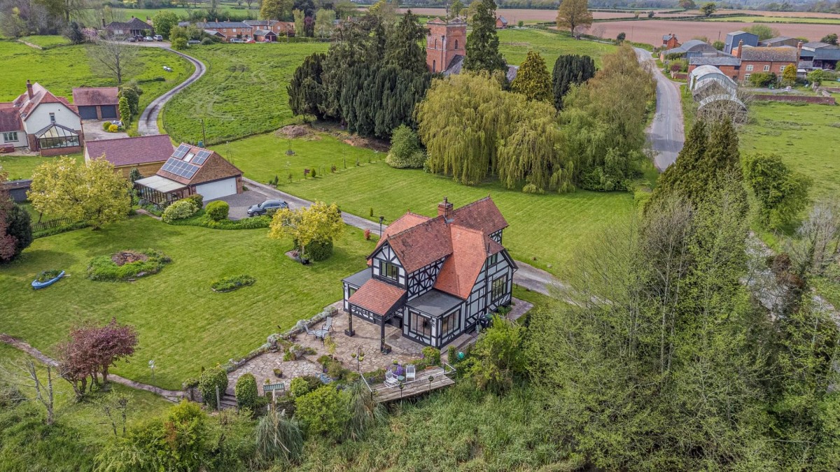 Hereford Lodge, Tyberton, Madley, Hereford, HR2 9PT